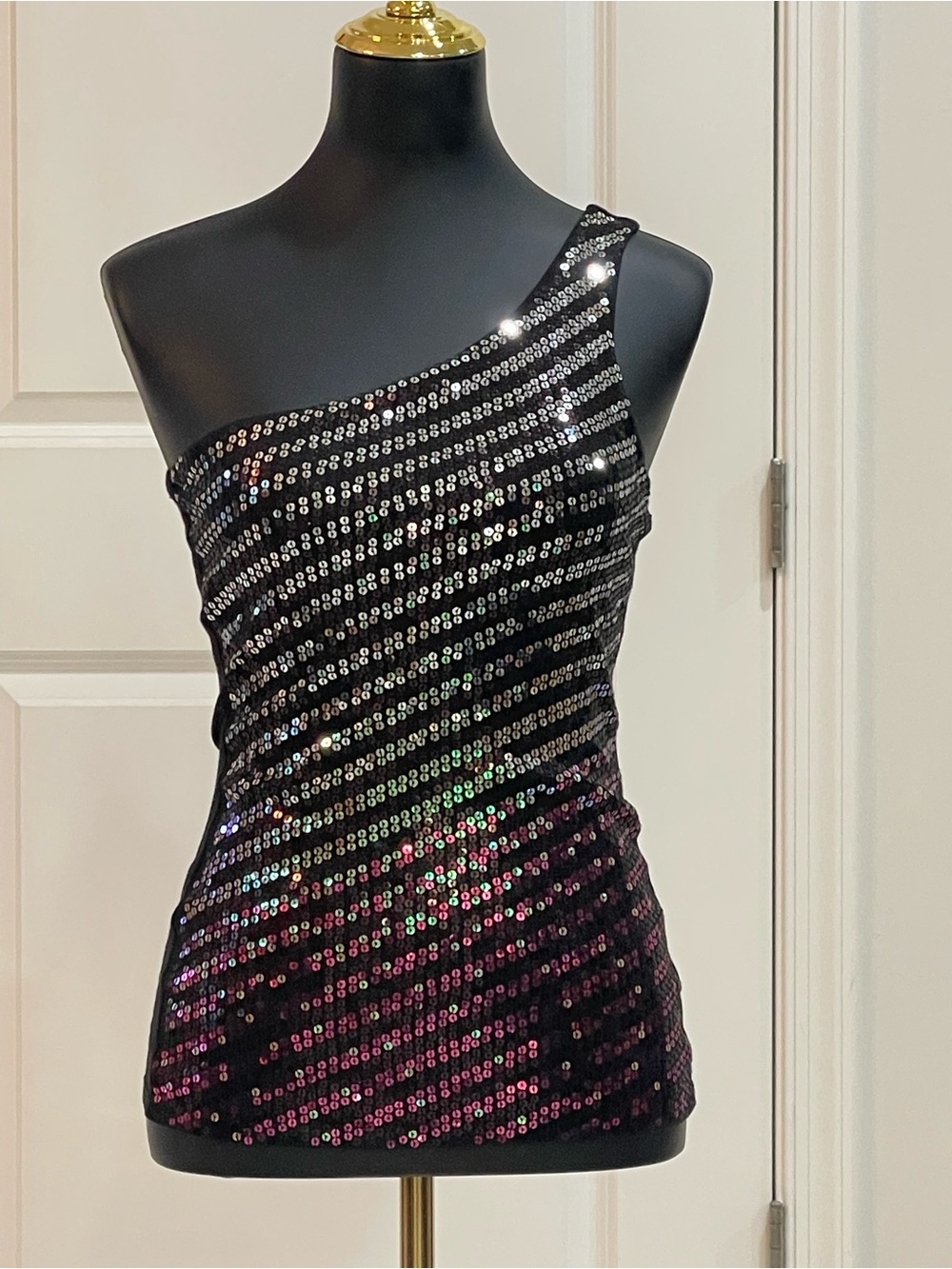 Sparkling Express One-Shoulder Sequin Party Tank Top- XS.